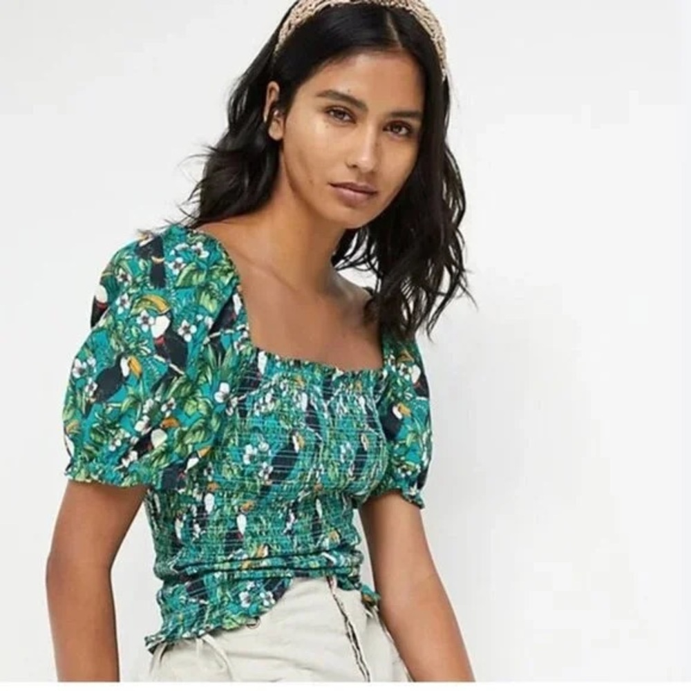 Anthropologie Dolan Left Coast Green Smocked Puffy Sleeve Tropical Top Size S